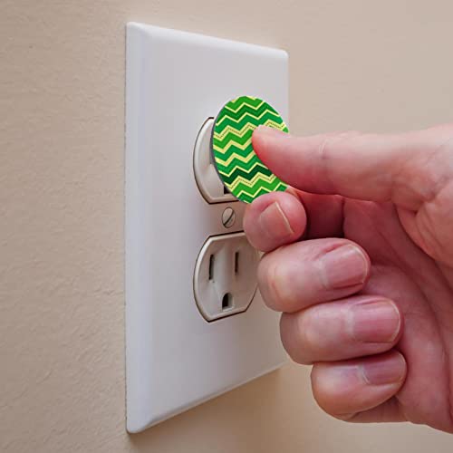 Св. Патрикс Ден Ripple Green Outlet Plug опфаќа 12 пакувања - капаци на приклучокот за безбедност на бебето - трајни и стабилни - Дете ги