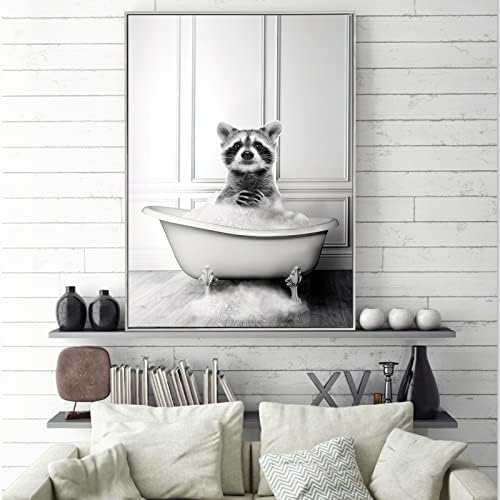Уметноста на животински wallидови - елени во када во wallиден декор - црно -бело плака за печатење на платно - Смешна слика за бања нерасположена