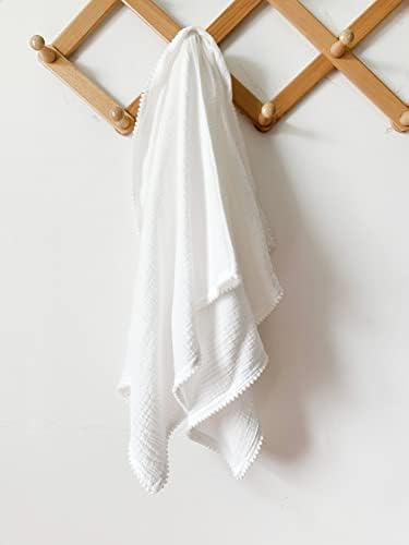 Jh-yisheng памук Муслин Бебе Помпом ќебе, летен кревет, памучна пешкир за бања Бебе кое прима ќебе 29,5 x40