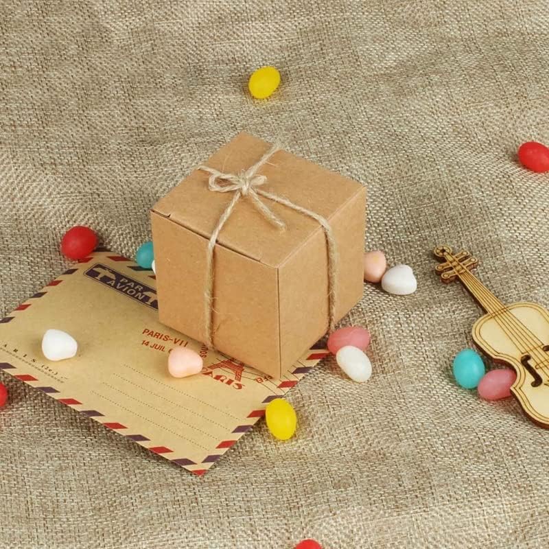 Sxymkj Браун Крафт Кутии Свадба Партија Фаворизира Кутија 5 X 5 X 5 Бонбони Подарок Кутија Подарок Торби Завиткување Материјали