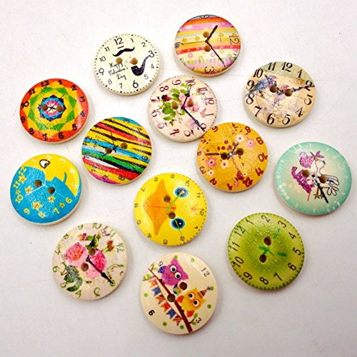 Akoak 50 парчиња 2-дупки од 20 мм мешани обоени дрвени часовникот во стилот на часовникот за шиење на книги за шиење и занает за DIY