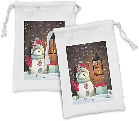 Амбесон Божиќна ткаенина торбичка од 2, снежен човек со Дедо Мраз во градината со кутија за подароци и слика на цртани филмови, мала торба за влечење за маски и фавор