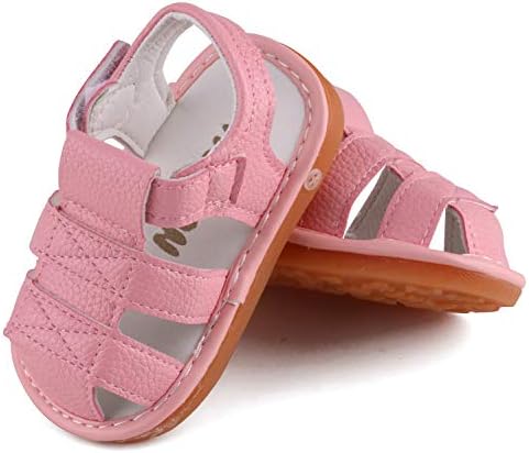 Qietion Toddler Момци и девојки пискави сандали со затворен пети со затворен пети против лизгање на први чевли за први пешаци