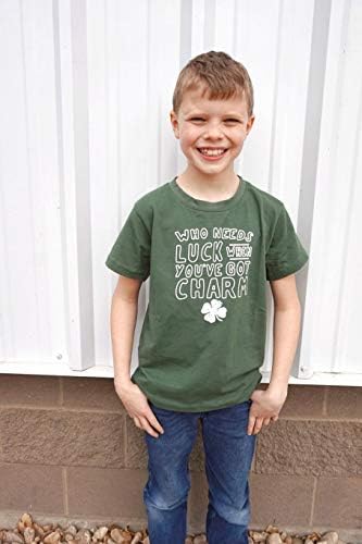 Уникатно бебе момчиња Зелена Свети Патрик на кој му е потребна кошула со среќа