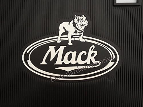 Mack Truck OEM гумени подни душеци/лого - Granite Pinnacle Vision Rawhide 2006+ со нови мотори за емисии