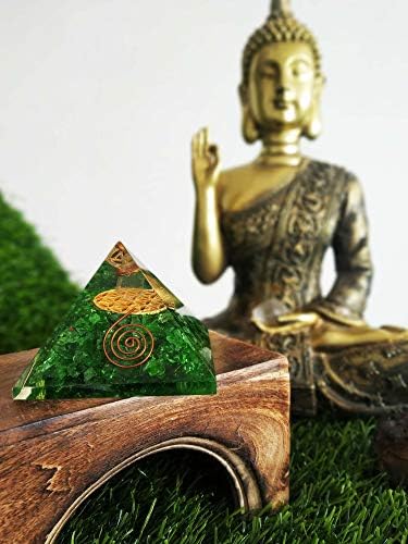 Sharvgun Extra Green Green Peridot Stone Orgonite Pyramid Pyramid Crystal Generator 65-75mm