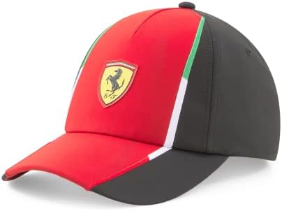 Scuderia Ferrari - колекција на шапки од 2023 година