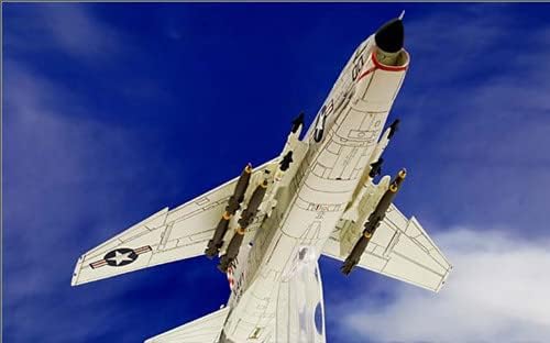 Century Wings F-8e Crusader U.S.Navy VF-211 борбени провери NP00 1967 1/72 Diecast Aircraft претходно изграден модел