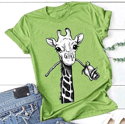 Женски плус големина жирафа печатена маица екипаж со кратки ракави кошули смешни графички обични блузи 2023 летни врвови