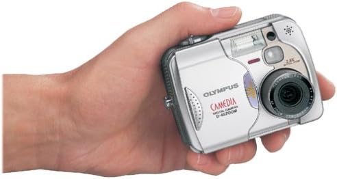 Дигитална камера Olympus Camedia D-40 4MP со 2,8x оптички зум