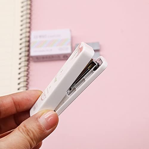 Прирачник за канцеларии на Staplers Mini Stapler Portable Small Stapler, Cute Stapler Desktop Stapler за канцелариски материјали за канцелариски