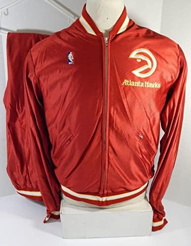 1988-89 Атланта Хоукс 38 Игра издадена црвена јакна и панталони 40, 36 98 - НБА игра Користена