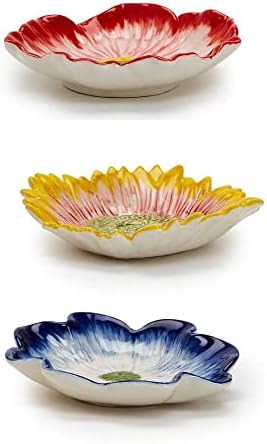 Две компании во целосен цут сет од 3 рачно насликани садови за цвеќе со дизајни A/3