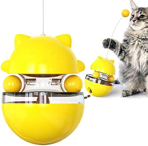 Мачка со мавта со мачка ја задева жолтата антена со мачка