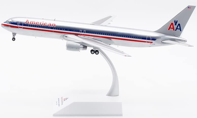 JC Wings For American Airlines за Boeing B767-300ER N374AA 1/200 Diecast Aircraft претходно изграден модел