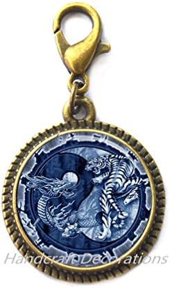 HandcraftDecorations yin-yang Dragon and Tiger Labster Clasp Astrology Zipper Повлечете накит шарм јастог затворач за него