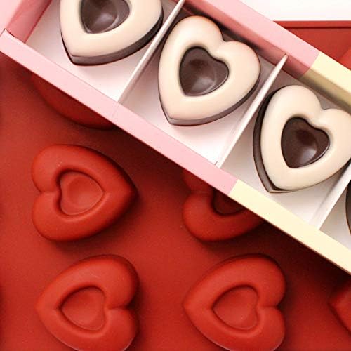 Чоколадни калапи со 12-розови облик на срцев облик на сапун Ден на в Valentубените, кој го прави алатки за печење торта со колачиња со мувла бисквит