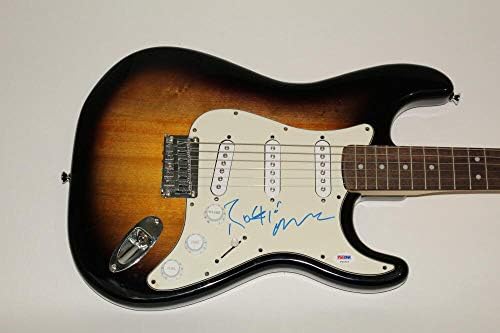 Роби Робертсон потпиша електрична гитара за автограм Фендер Бренд - Бенд ПСА
