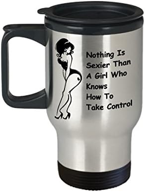Пинап Девојка Кафе Патување Кригла Најдобро Смешно Уникатен Феминизам Чаша Чај Совршена Идеја За Женски Жени Ништо не е посекси Од девојка која