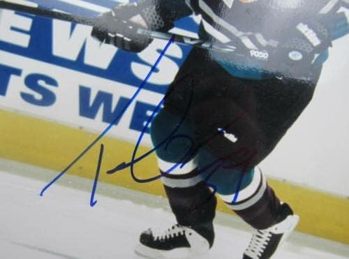 Тревис Грин потпиша автоматски автограм 8x10 Фото I - Автограмирани фотографии од NHL