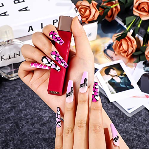 Долги лажни нокти квадратни печат на ноктите розови со срцеви и loveубовни дизајни ковчези лажни нокти целосен покритие Дополнителен долг