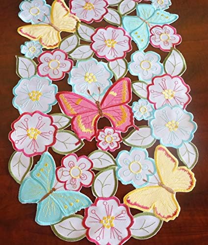 ВЕЛИГДЕН Велигден Пеперутка Маса Тркач Пеперутка Цветни Маргаритки Сечење Извезени Цветни Маса Постелнина Домашна Кујна Јадење Маса Декорација