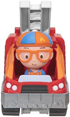 Мини Возила блипи, Вклучувајќи Багер И Противпожарен Камион, Секој Со Фигура На Играчка Со Карактер Седи Внатре-Зумирајте Низ Просторијата