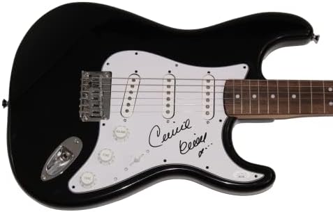 Селин Дион потпиша автограм со целосна големина Црна фендер Стратокастер Електрична гитара целосен потпис E w/ James Spence JSA Автентикација - Моето срце ќе продолжи, Тита