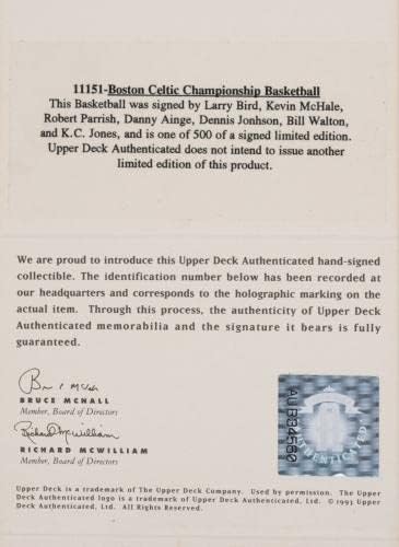 1985-86 година во Бостон Селтикс во НБА Шампион потпиша официјална кошарка во НБА -игра Уда - Автограмирани кошарка