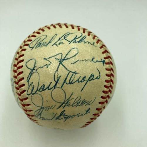 Тимот на Чикаго Вајт Сокс во 1954 година потпиша автограмиран бејзбол со Нели Фокс - автограмирани бејзбол