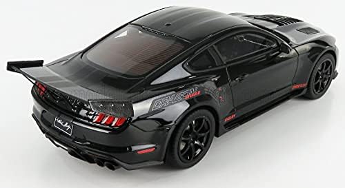2020 Ford Mustang Shelby GT500 Concept Drag Snake Black со Matt Black Stripes со графики 1/18 модел автомобил од GT Spirit