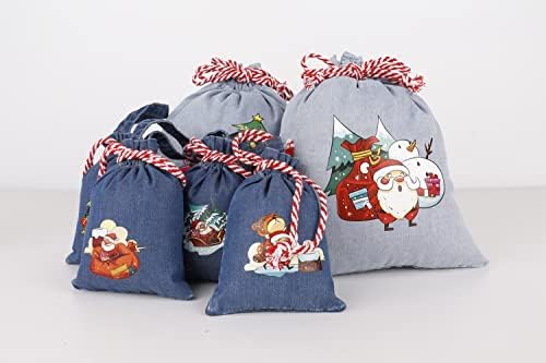 САМО НОВИ 6 Парчиња Божиќни Торби За Подароци Со Врвки Платно Сина Ткаенина Пакување Торби За Подароци Комплети Вреќа За Складирање