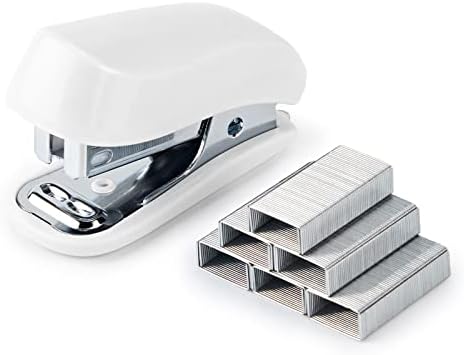 Ezwork Mini Stapler, 20 лим капацитет 3 во 1 степлер со изграден главен отстранувач, 830 стандардни главни делови, бел степлер