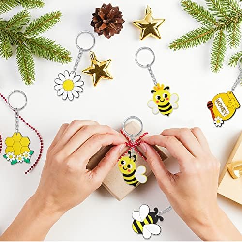 Meiyifan 30 PCS Pary Partures, симпатична пчела клучева, украси за пчели за партиски материјали, полнила за торби за деца, награди за