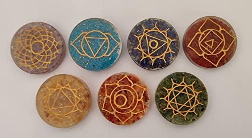 Sharvgun Round Shape Seven Chakra Crystal Set, сет од 7 парчиња, Вика симболични камења за исцелување на палми, негативно отстранување на енергијата,