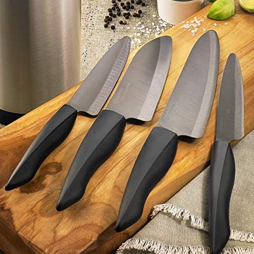 Серија за иновации во Kyocera Ceramic 7 Нож на професионален готвач со мек допир ергономски рачка-црна сечило, црна рачка