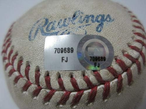 NY Yankees vs Baltimore Orioles Robinson Cano Single игра користена бејзбол MLB Auth - MLB игра користена бејзбол