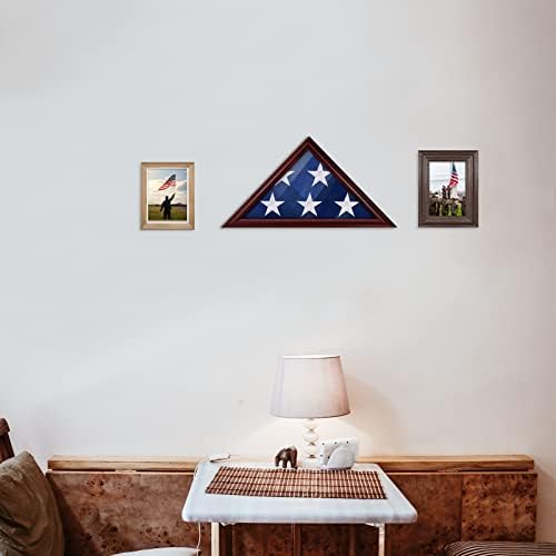 Случајот за приказ на мало знаме AsmileIndeep одговара на преклопено 3 'x 5' Американско знаме, кутија за прикажување на кутии со цврсто дрво за ветерани, рамка со знаме на т