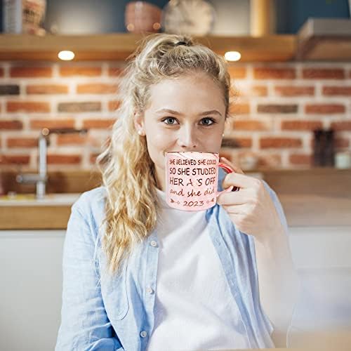 Генијална Патка Инспиративна Кригла За Кафе 2023 Година, Таа Веруваше Дека Може, Па Затоа Направи Кригла Розова