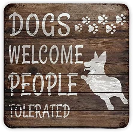 Смешни кучиња метални знаци кучиња ги поздравуваат луѓето толерирани потресени миленичиња кучиња врата за закачалка знак гроздобер кучиња wallид знак ретро металн?