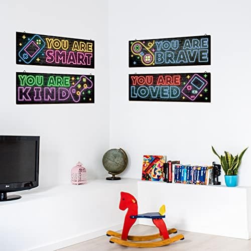 4 парчиња неонски игри декор за момчиња соба дрвена видео игра wallидна уметност принт 11,8 x 3 инчи мотивациски цитат гејмер виси плакети wallидни