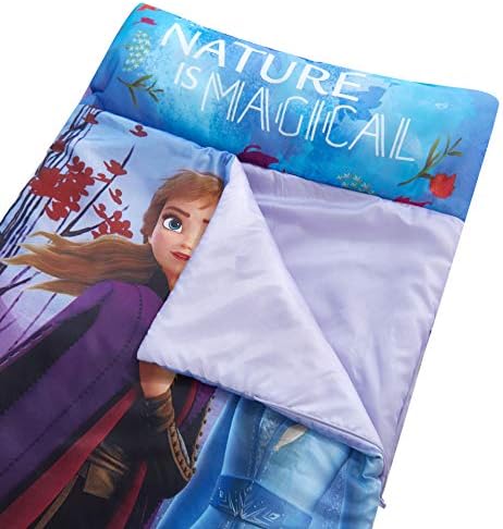 Disney Frozen 2 преклопено дремливо креветче со одвојлива печатена вреќа за спиење во која се наоѓаат Ана и Елса, на возраст од 3+ на возраст